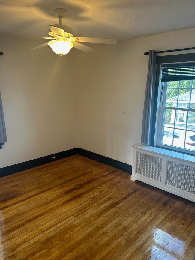 Photo - 34 Highland St