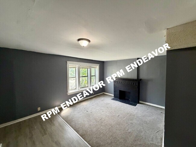 Photo - 1407-1407 Rowan Ave Unit 1405 Rowan Ave #A