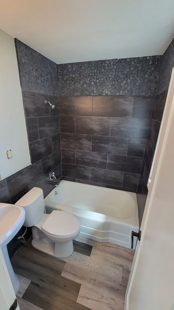 2120 1st Ave N Unit #4