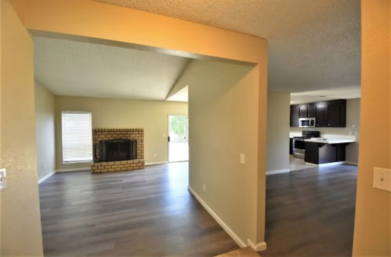 Photo - 922 Cypress St