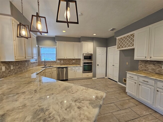 Photo - 15015 Dawnbrook Dr