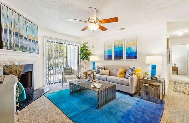 Photo - Regency Club Apartments