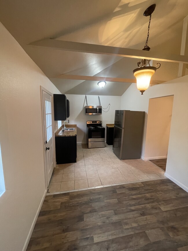 Photo - 144 Rosewood Dr House Unit 144 1.2 Rosewood drive