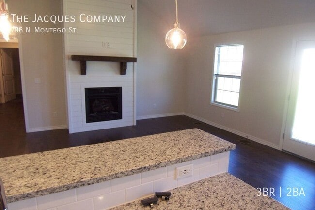 Photo - 706 N Montego St