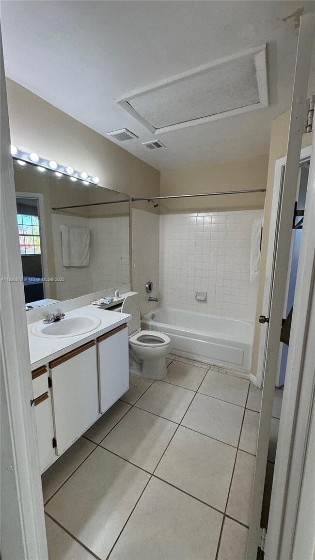 Building Photo - 18348 NW 68th Ave Unit H