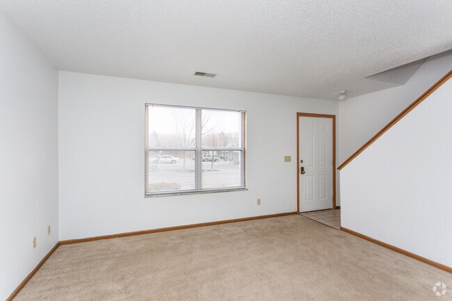 3BR, 1.5BA - Townhome - 1223 SF