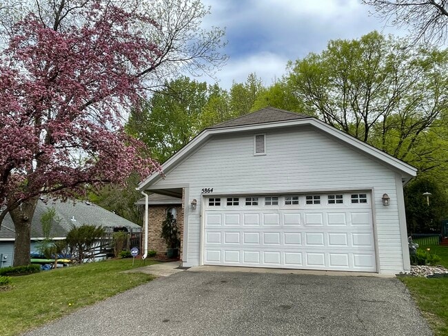 Photo - 5864 Red Cherry Ln