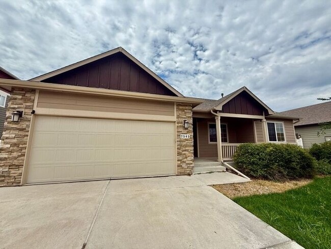 Photo - Move-In Ready Ranch in Wellington with Fresh Updates