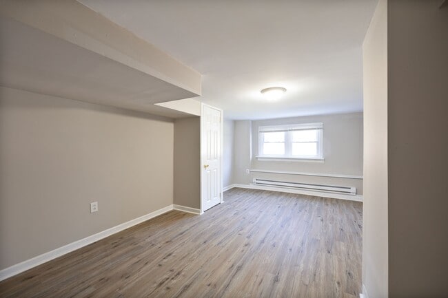 Photo - 6630 Ogontz Ave Unit 1F