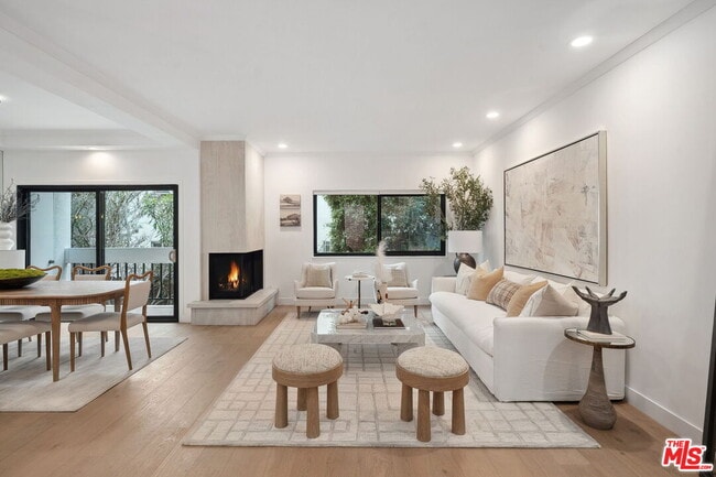 Building Photo - 234 S Tower Dr Unit 2