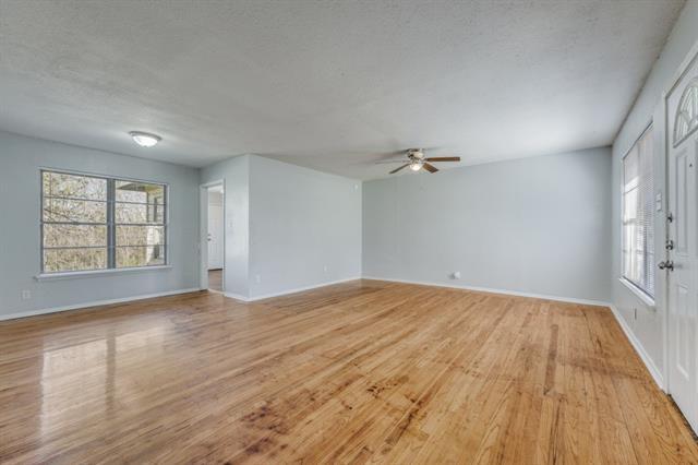 Photo - 7 Pershing Dr