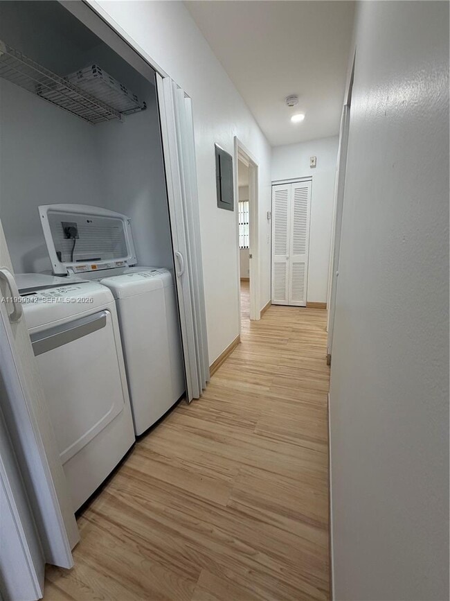 Photo - 2846 Coral Springs Dr Unit 2846