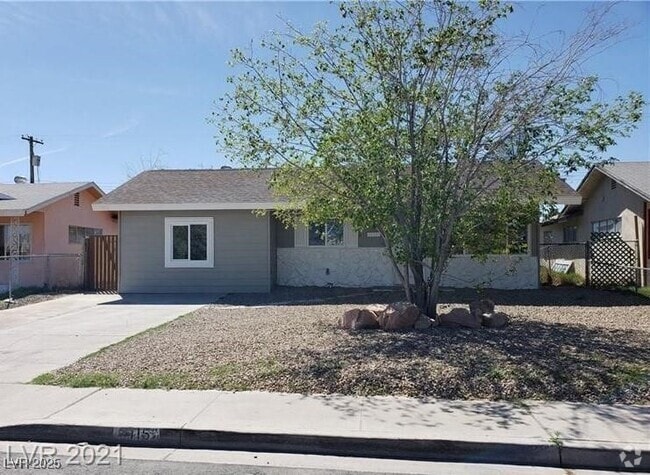 Building Photo - 3115 E Dillon Ave Rental