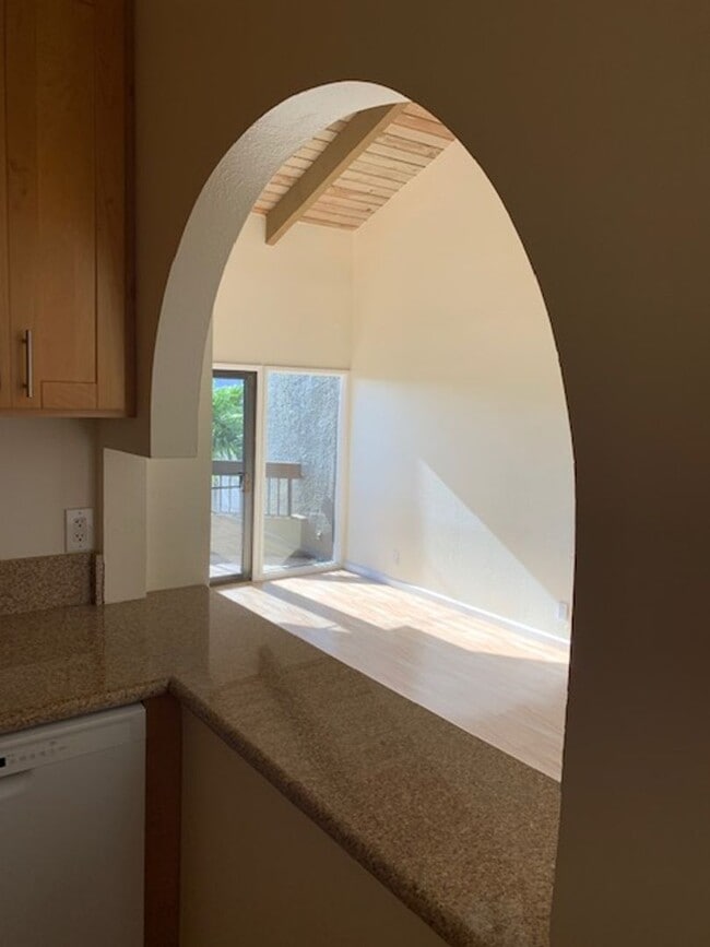 Photo - Quiet Mountain View Unit $2,900 2bd, 2ba, 2park; 3rd floor walk up