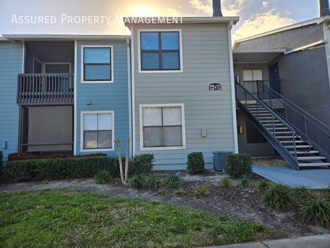 Building Photo - 3708 Idlebrook Cir Unit 108