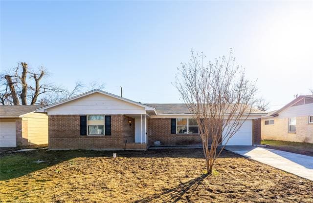 Building Photo - 1020 Daniels Dr