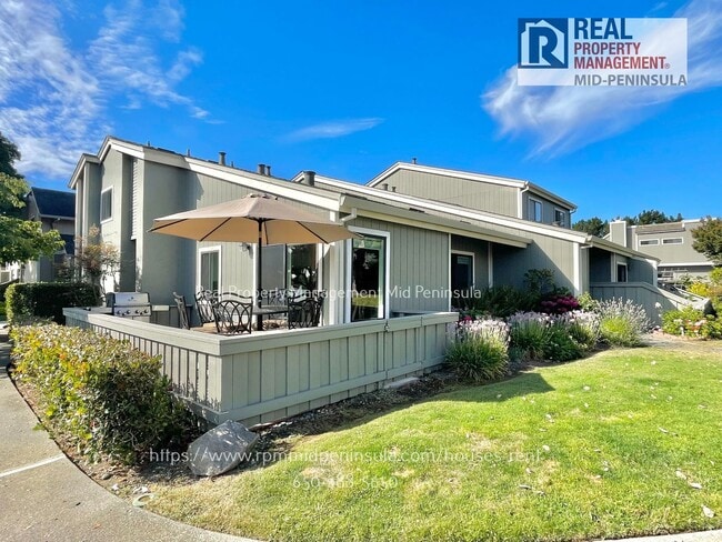 Photo - Stunning 2 Bedroom 1.5 Bathroom Waterfront Townhome in Foster City