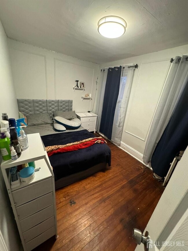 Photo - 116 Woodbridge Ave