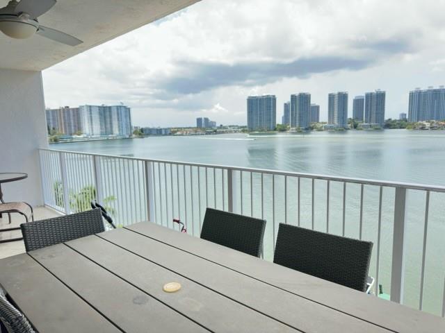 Building Photo - 17800 N Bay Rd Unit 704 Rental