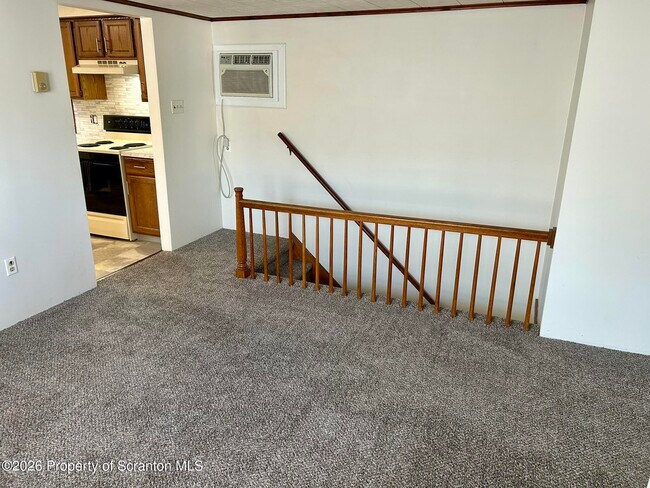Photo - 628 Oak St