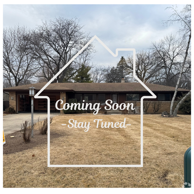 Professional Photos Coming Soon! - 8531 N Regent Rd Rental