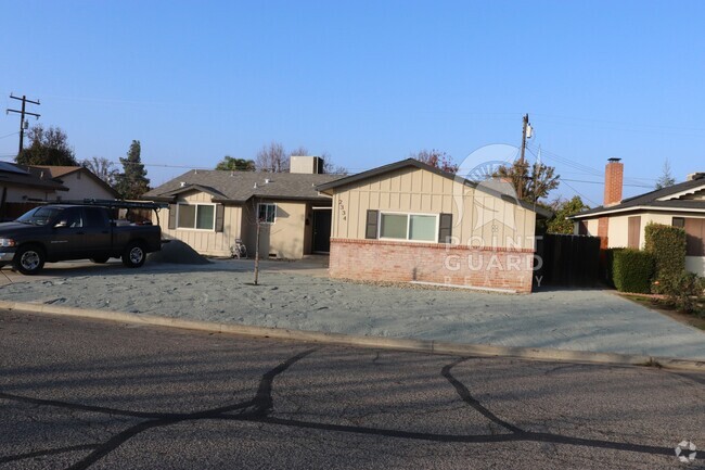 Building Photo - 2334 W Cambridge Ave Rental