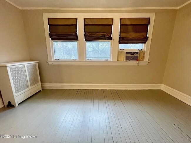 Photo - 1401 E Breckinridge St Unit 4