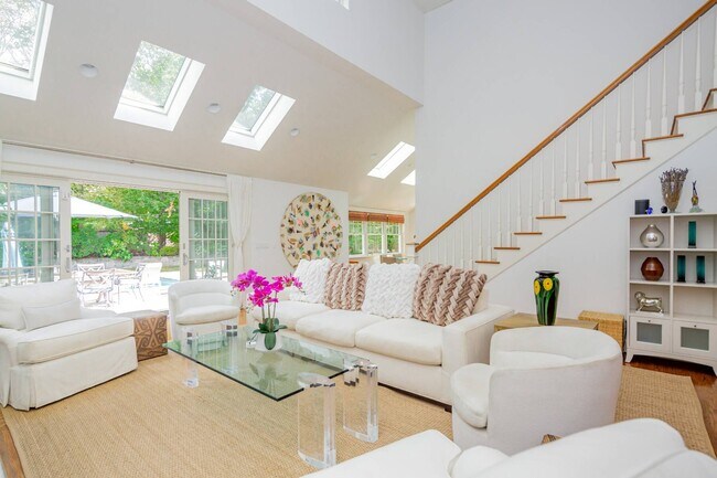 Photo - 3 Addie Conklin Ln