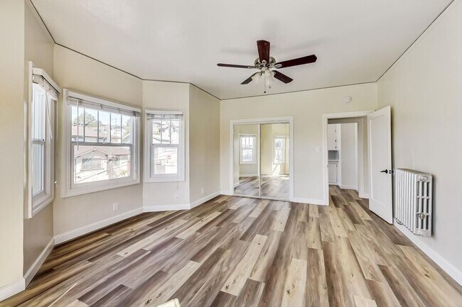 Building Photo - 500 Zorah St Unit 11 Rental