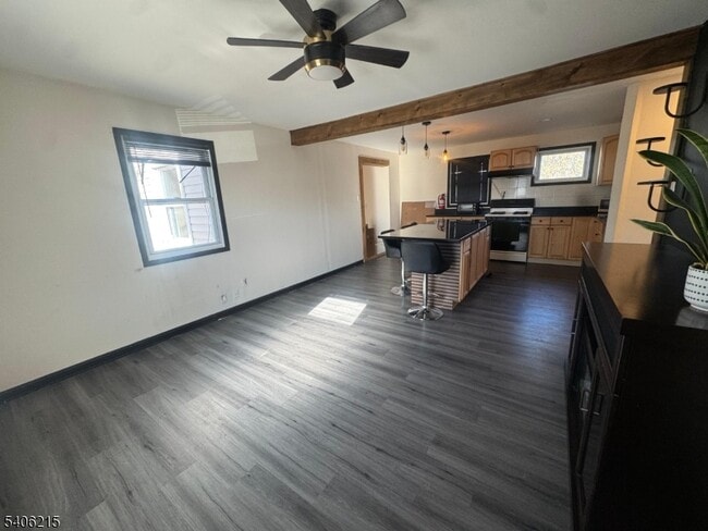 Photo - 2505 Girard Pl