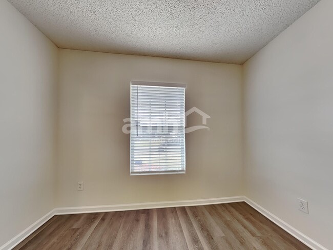 Photo - 2737 Taylor Hill Dr