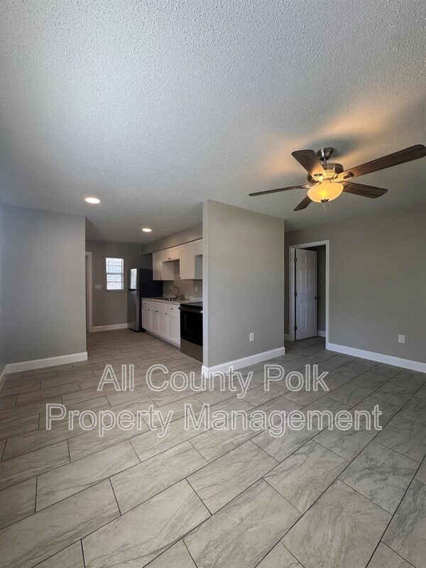 Photo - 1110 W Lime St