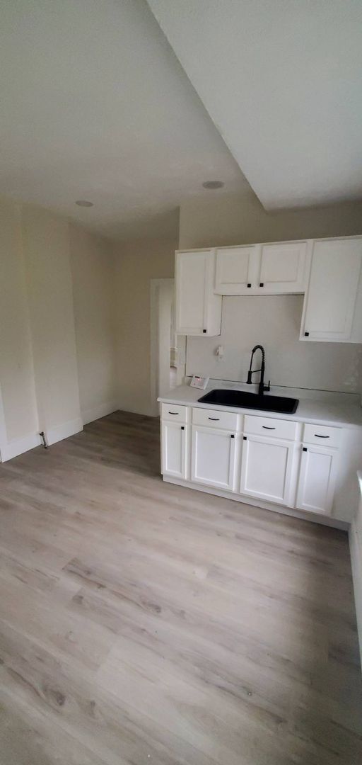 Photo - Charming 3-Bedroom Property in Prime Location
