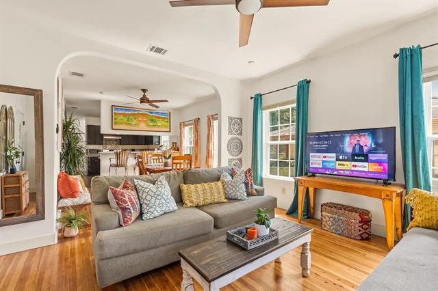 Building Photo - 5110 Lindsley Ave