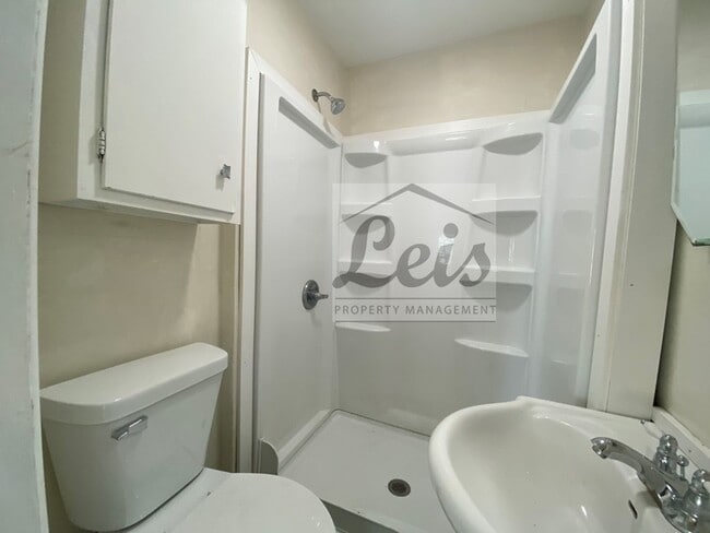 Photo - 902 Sycamore St