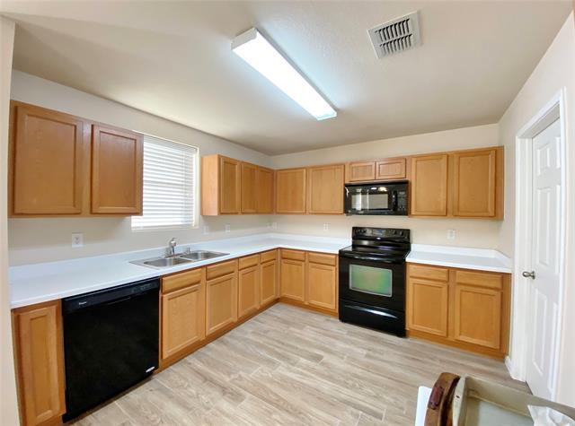 Photo - 5511 Green Ivy Rd