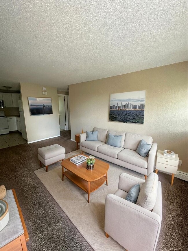 Building Photo - 7080 Alegre Cir Unit 1