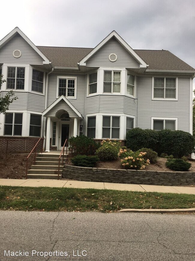 2 br, 2 bath House - 365 South Madison Street - 2 br, 2 bath House - 365 South Madison Street