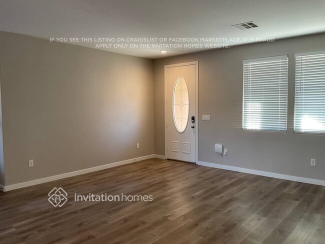 Photo - 6748 Sand Swallow St