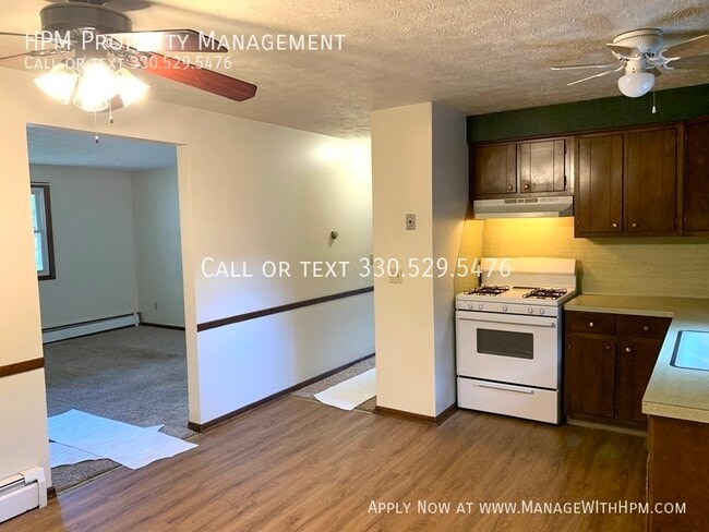 Photo - 3350 Mollane St NW
