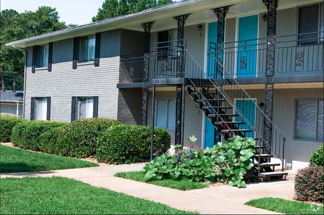 Building Photo - Amber Grove Apartments