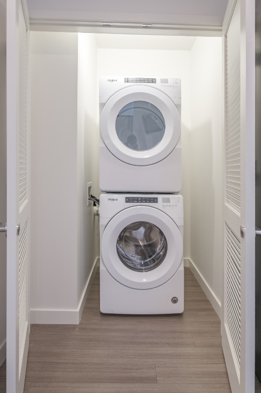 Photo - 1215 S Indiana Ave