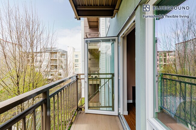 Photo - 10333 Main St Unit FL3-ID833