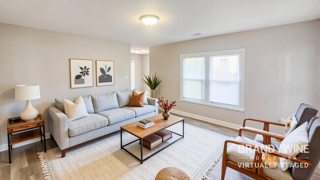 Photo - 1912 W Grace St