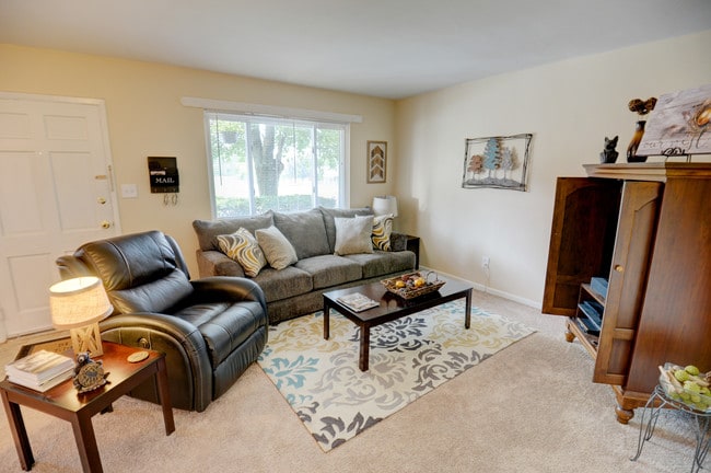 Photo - Troy Meadows Apartments