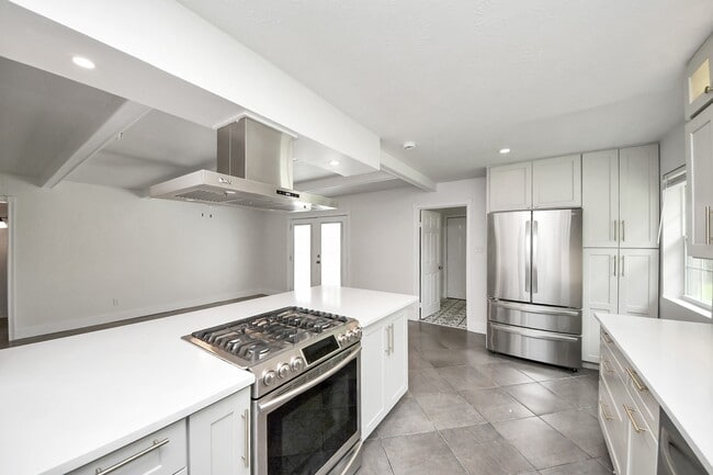 Photo - 4011 Ebbtide Dr
