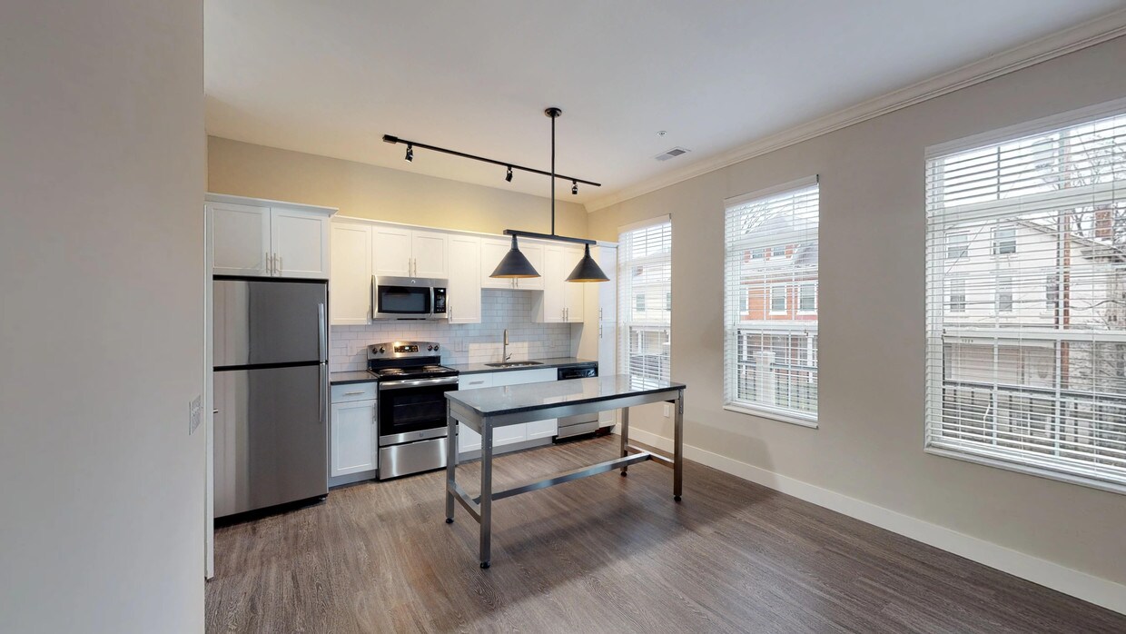 Photo - Century Baxter Ave Apartments