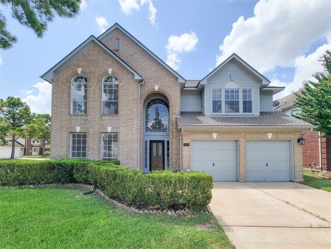 Building Photo - 17403 Canyon Knoll Dr