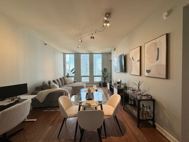 Photo - 1400 S Michigan Ave Unit 1805