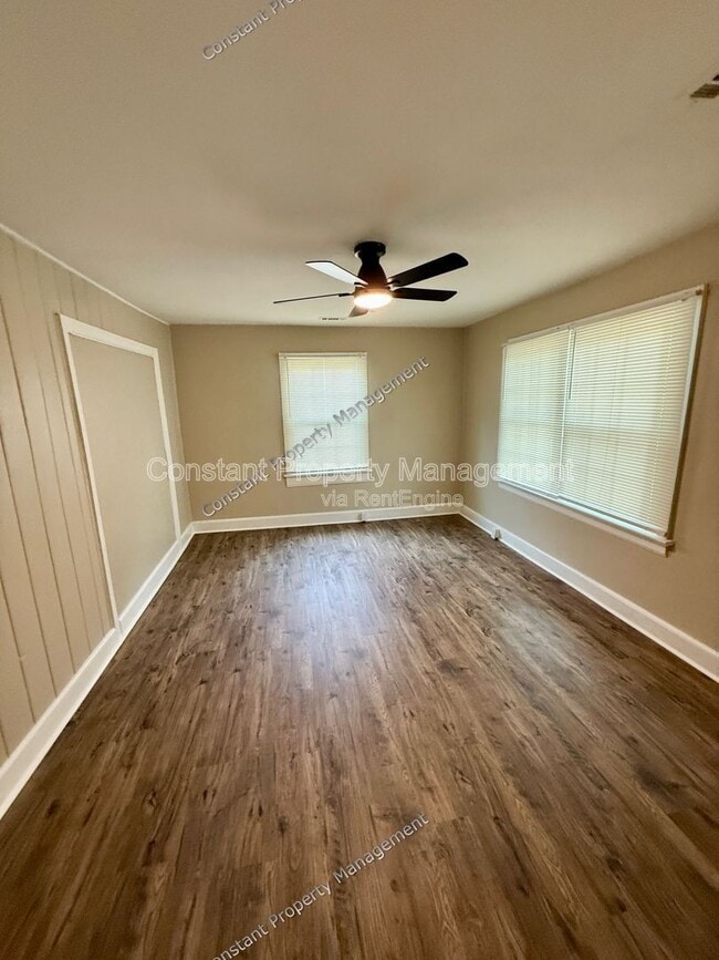 Photo - 281 Park St